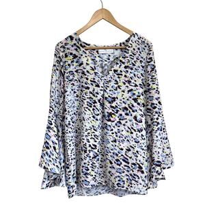Amanda Uprichard Womens Shirt Size M Animal‎ Print Satin Bell Sleeves Feminine